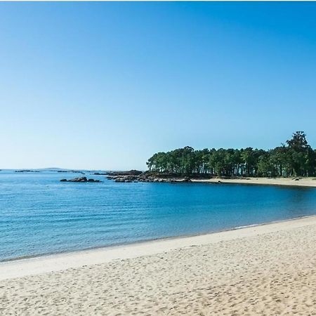 Appartamento Apartamento En Zona Costera, Muy Cerquita De La Playa A Pobra do Caramiñal Esterno foto