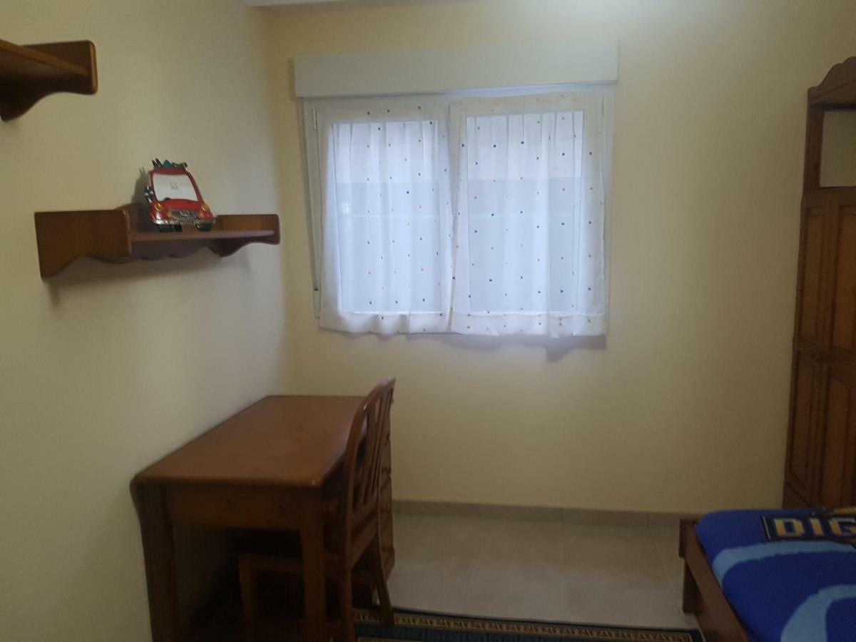 Appartamento Apartamento En Zona Costera, Muy Cerquita De La Playa A Pobra do Caramiñal Esterno foto