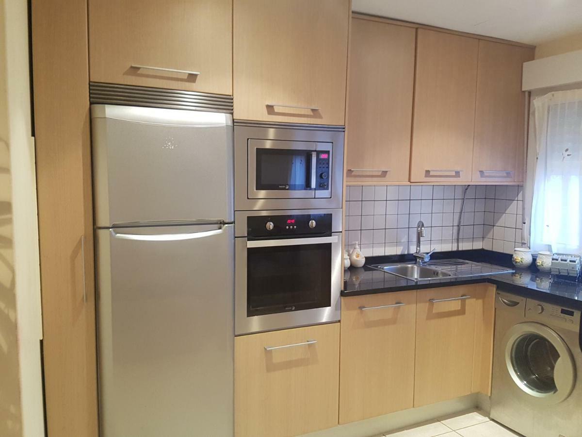 Appartamento Apartamento En Zona Costera, Muy Cerquita De La Playa A Pobra do Caramiñal Esterno foto