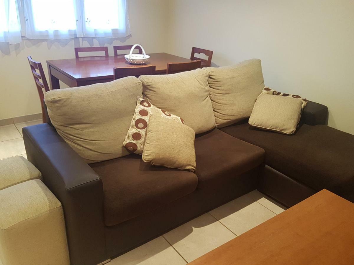 Appartamento Apartamento En Zona Costera, Muy Cerquita De La Playa A Pobra do Caramiñal Esterno foto